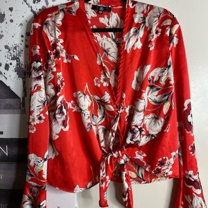 MISSGUIDED FLORAL TIE BLOUSE